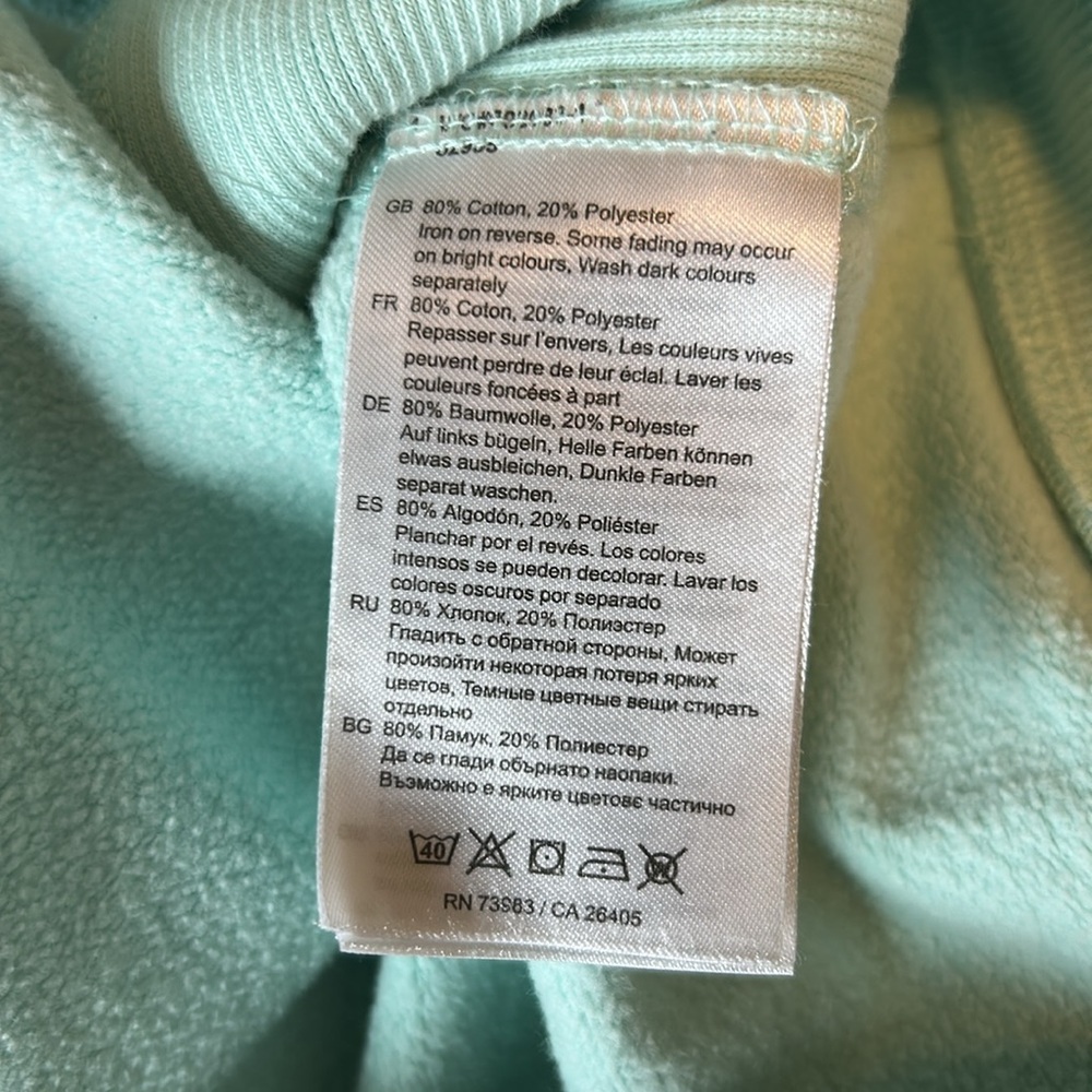 Helly Hansen women’s Y2K Aqua Blue Mountain Skiing Scene Sweatshirt Size Small - Picture 9 of 9